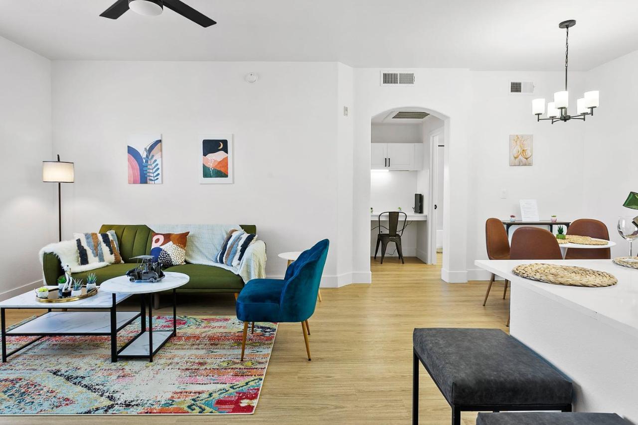 Cozysuites Glendale By The Stadium With Pool 01 Luaran gambar